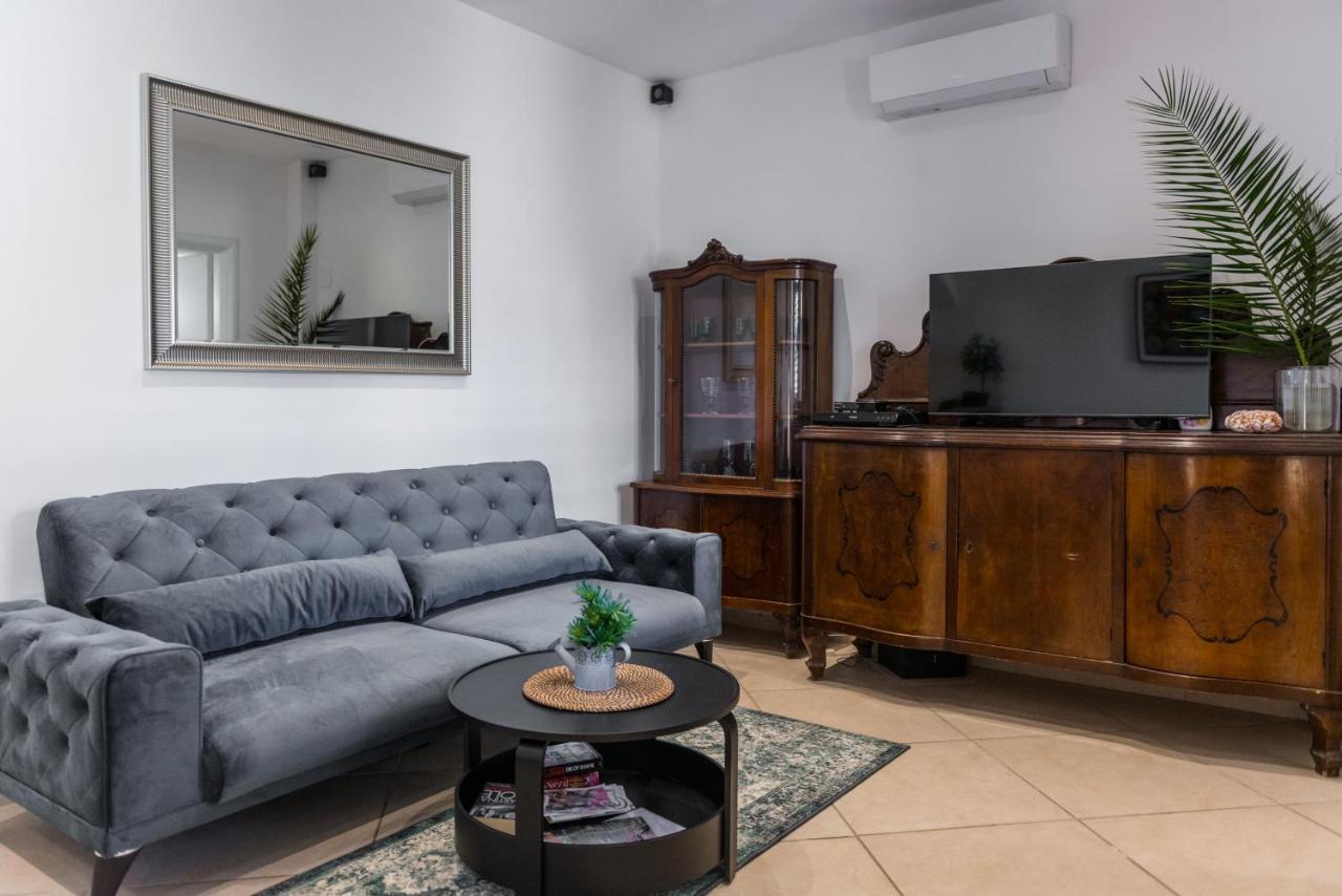 Villa Lizza ซัฟทัท ภายนอก รูปภาพ